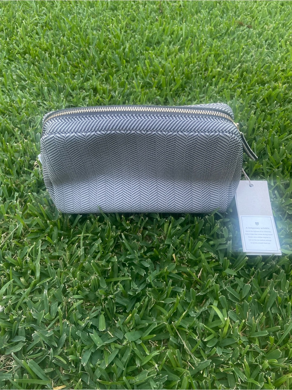 NWT Retired Rothy’s Universal Pouch in “Iron Herringbone” - Picture 5 of 11